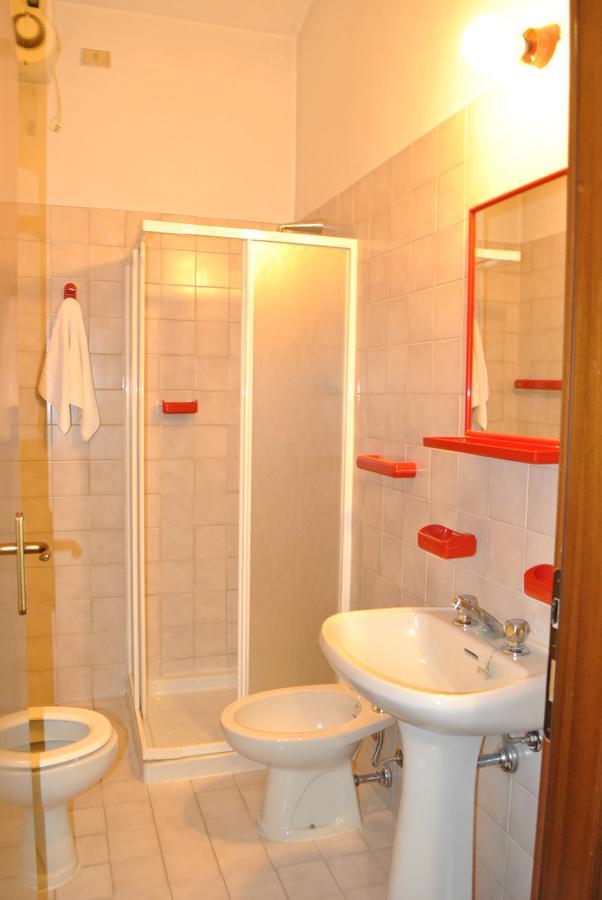 La Lanterna Di Guiglia Hotel Ngoại thất bức ảnh