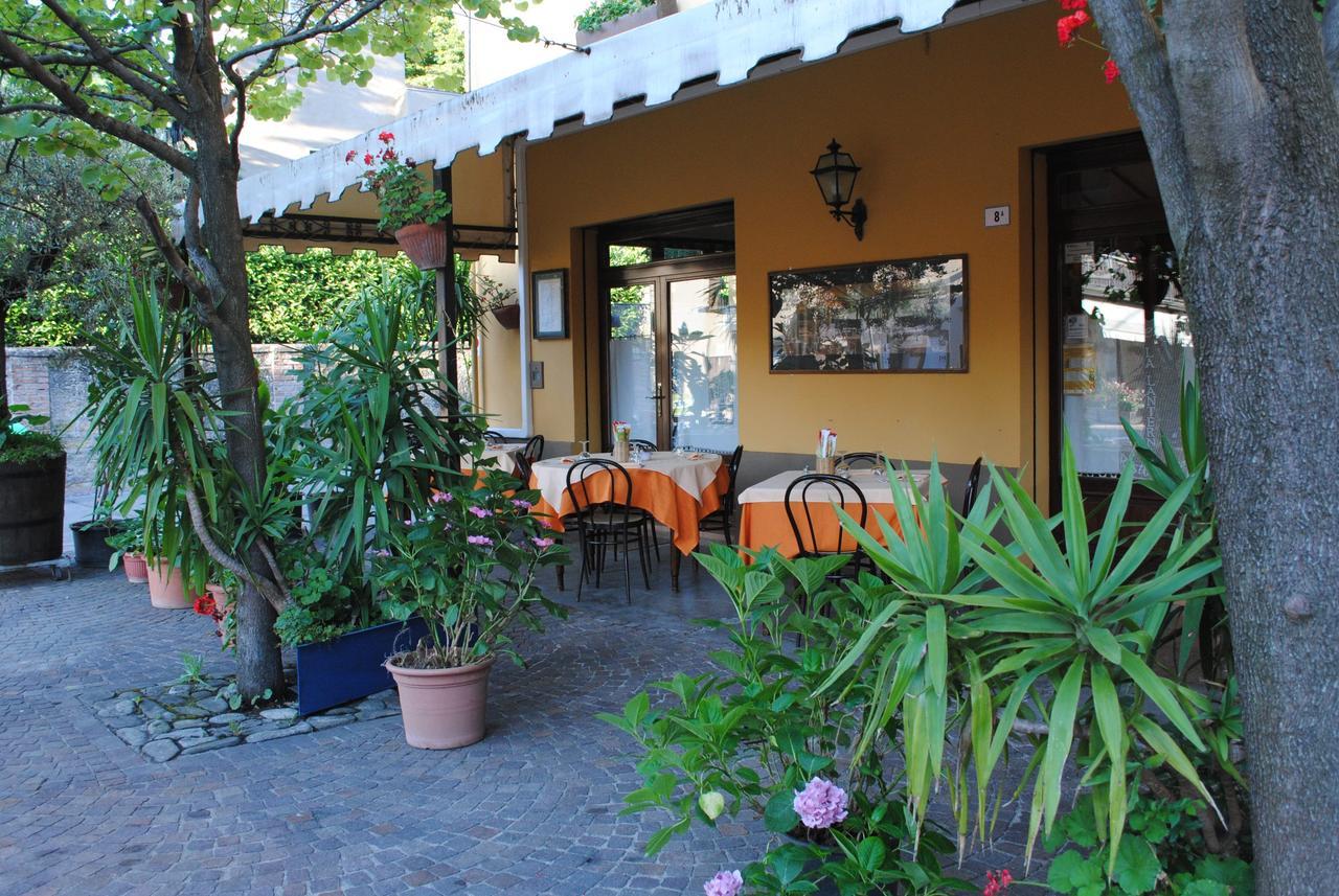 La Lanterna Di Guiglia Hotel Ngoại thất bức ảnh